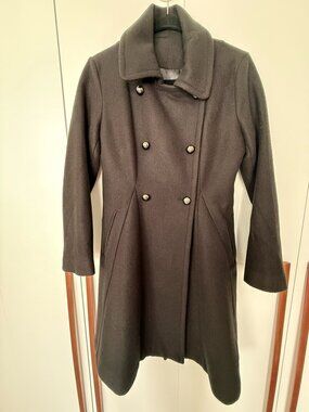 women black coat